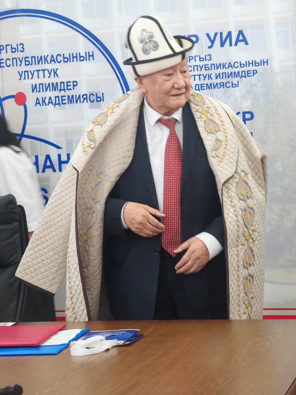 ПРОБЛЕМЫ СОВРЕМЕННОЙ МАТЕМАТИКИ