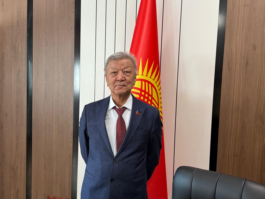 ИЛИМИЙ АДИСТЕРДИН ТАЖРЫЙБАСЫН КОЛДОНУУ ЗАРЫЛ. ЖАРЛЫК ЭМНЕ БЕРЕТ?